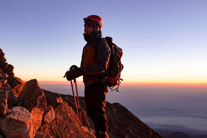 ¿Por qué no experimentar con lo local antes de reservar?